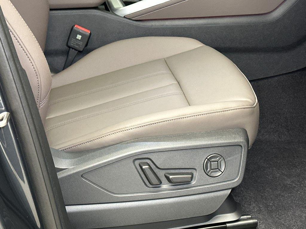 new 2025 Audi Q5 car, priced at $58,280