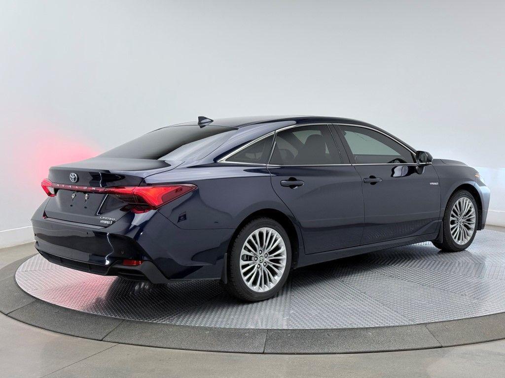 used 2021 Toyota Avalon Hybrid car, priced at $28,901