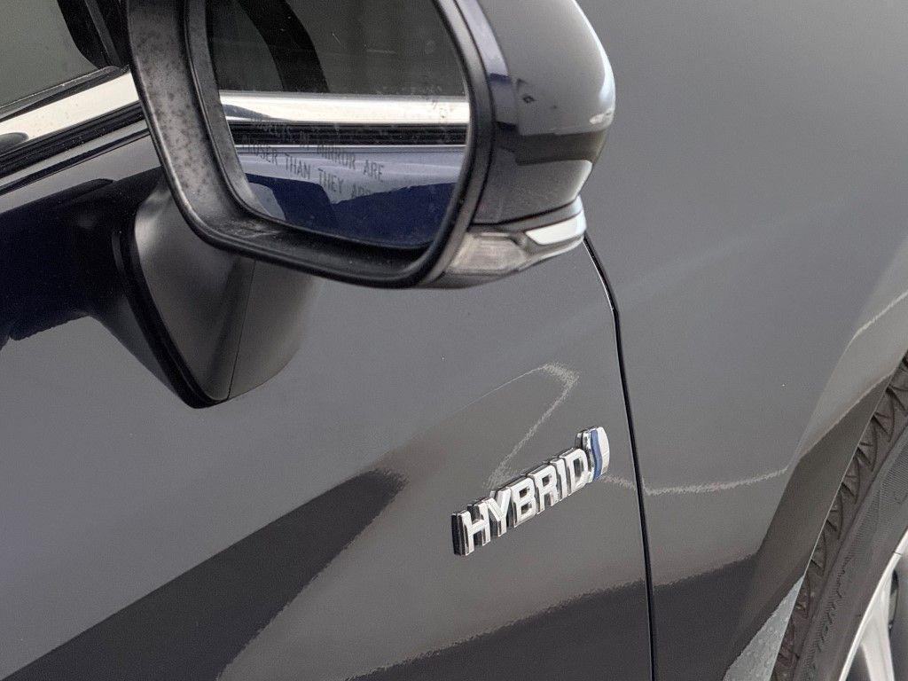 used 2021 Toyota Avalon Hybrid car, priced at $28,901