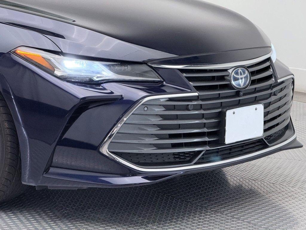used 2021 Toyota Avalon Hybrid car, priced at $28,901