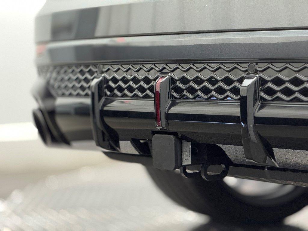 new 2025 Audi RS Q8 car, priced at $145,850