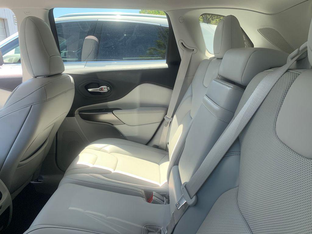 used 2019 Jeep Cherokee car, priced at $19,590