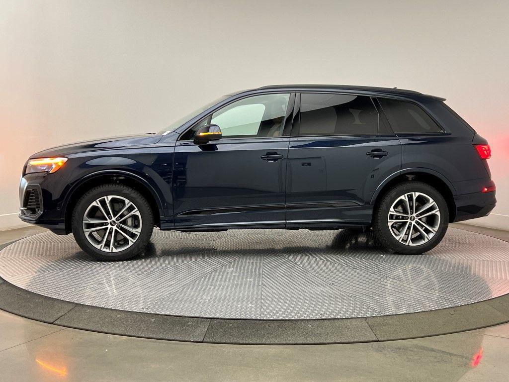 new 2026 Audi Q7 car, priced at $72,295