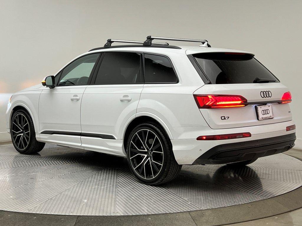 used 2023 Audi Q7 car, priced at $44,900