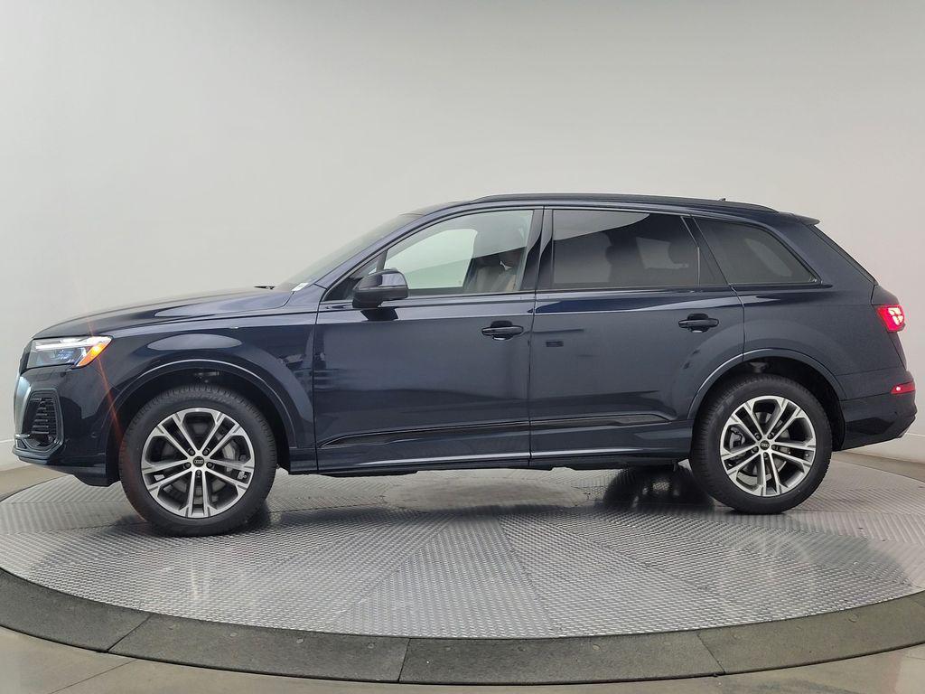 new 2026 Audi Q7 car, priced at $70,540