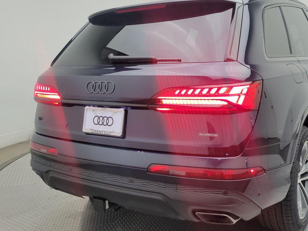 new 2026 Audi Q7 car, priced at $70,540