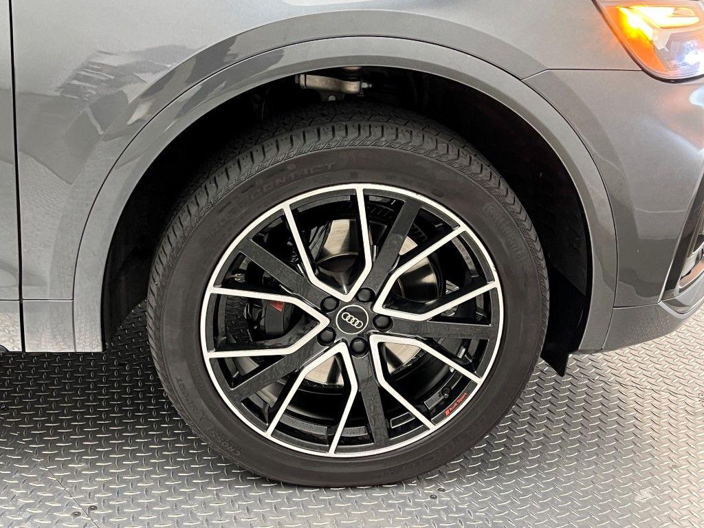 used 2023 Audi SQ5 car, priced at $42,500
