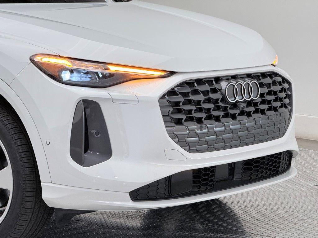 new 2025 Audi Q5 car, priced at $57,838