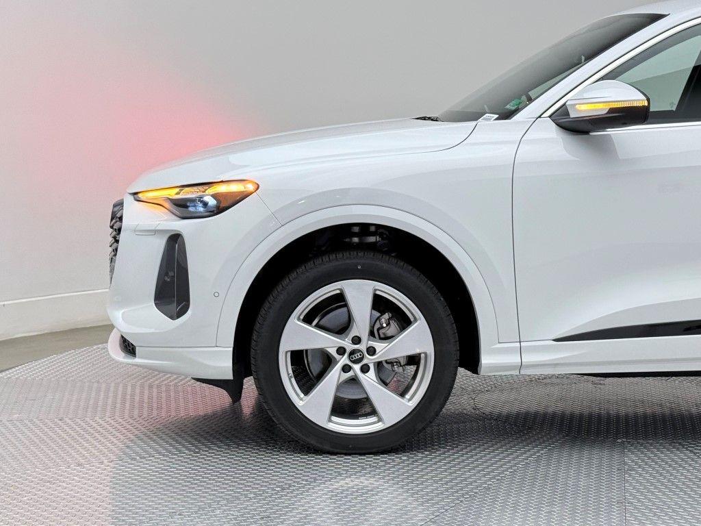 new 2025 Audi Q5 car, priced at $57,838
