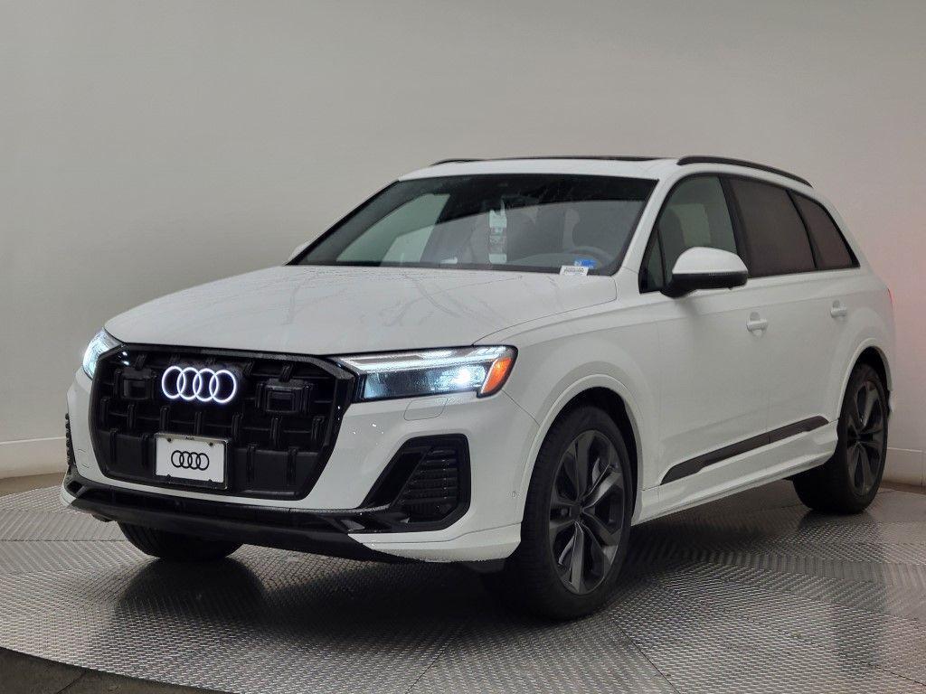 new 2026 Audi Q7 car, priced at $79,155