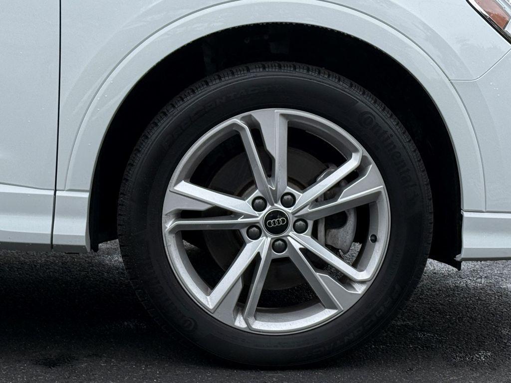 used 2024 Audi Q3 car, priced at $31,390
