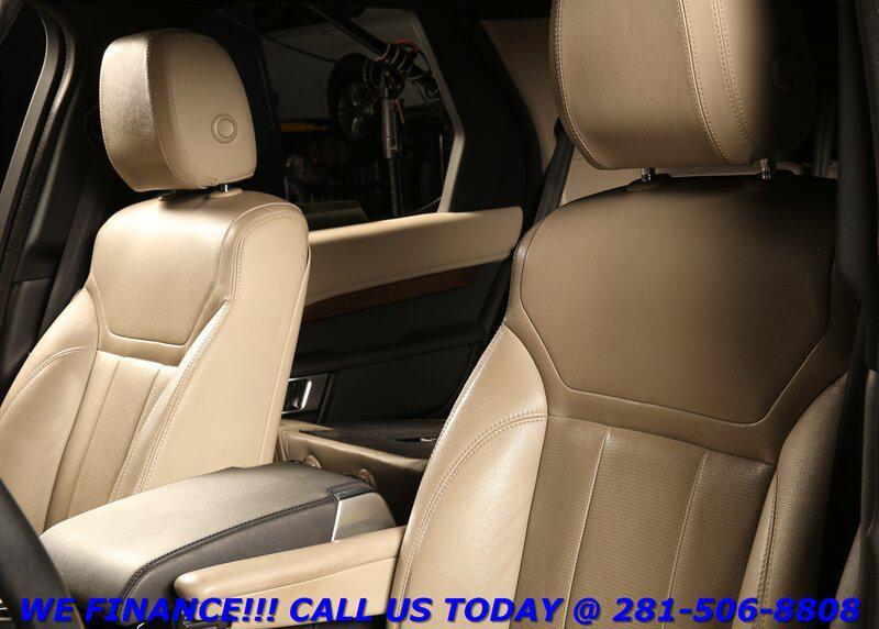 used 2017 Land Rover Discovery car, priced at $15,720