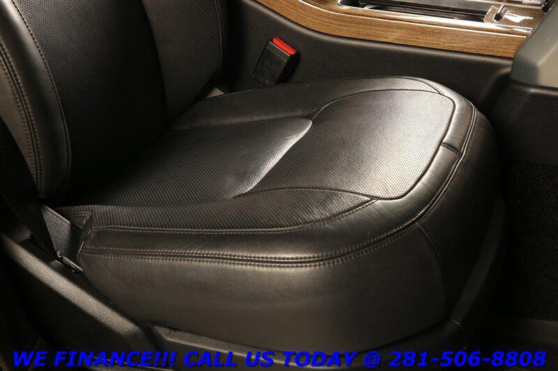 used 2018 Land Rover Range Rover car, priced at $26,220