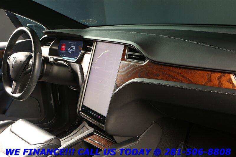 used 2020 Tesla Model X car, priced at $31,995