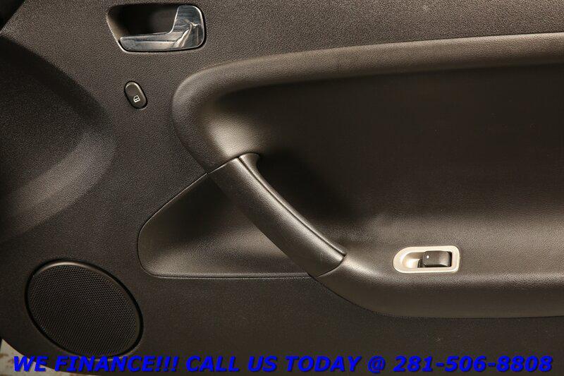 used 2007 Pontiac Solstice car, priced at $12,495