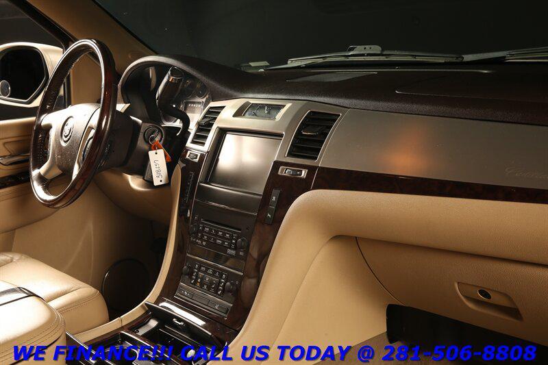 used 2011 Cadillac Escalade EXT car, priced at $29,220