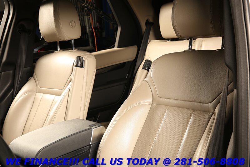 used 2018 Land Rover Discovery car, priced at $16,495