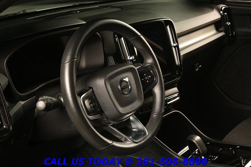 used 2022 Volvo XC40 Recharge Pure Electric car, priced at $19,220