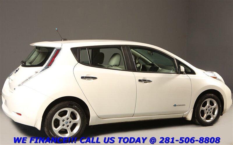 used 2013 Nissan Leaf car, priced at $3,995