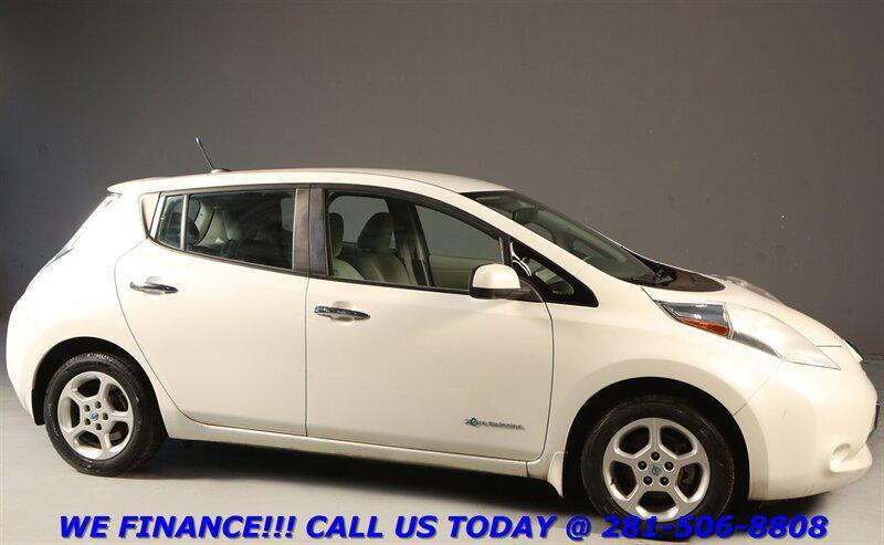 used 2013 Nissan Leaf car, priced at $3,995