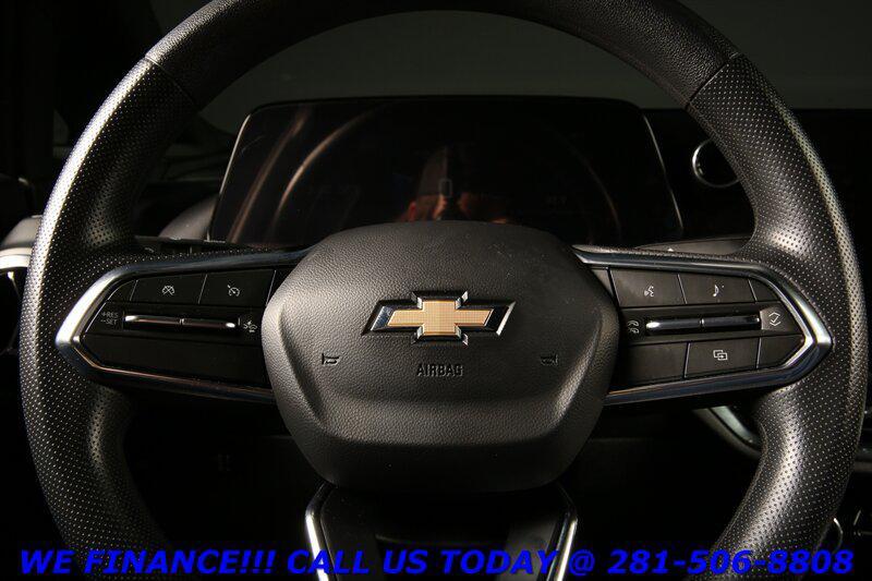 used 2025 Chevrolet Equinox EV car, priced at $21,995