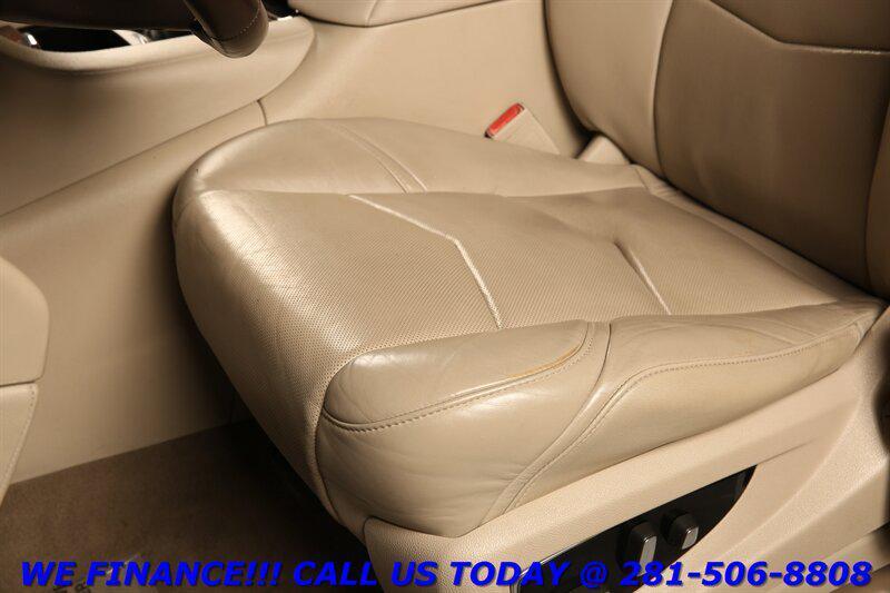 used 2015 Cadillac Escalade car, priced at $23,720