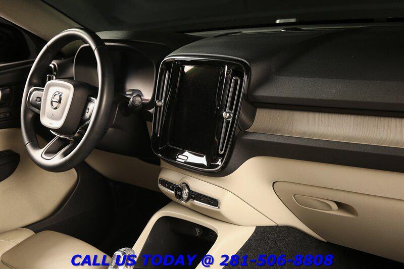 used 2023 Volvo XC40 car, priced at $19,220
