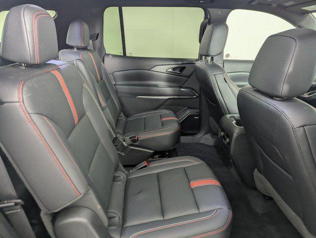 used 2024 Chevrolet Traverse car, priced at $50,989