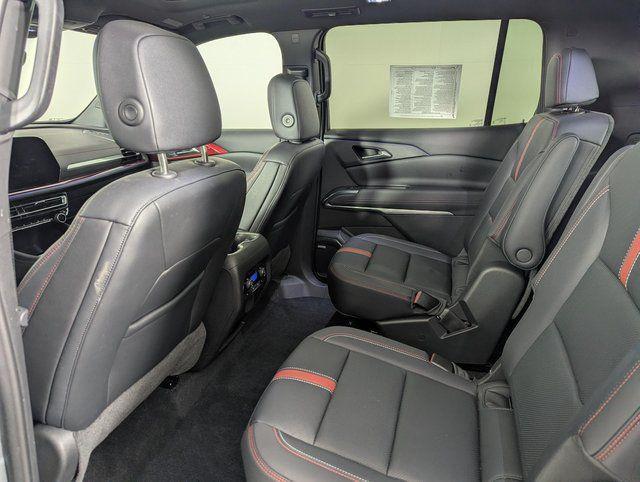 used 2024 Chevrolet Traverse car, priced at $50,989