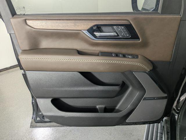 used 2025 GMC Yukon car, priced at $99,989