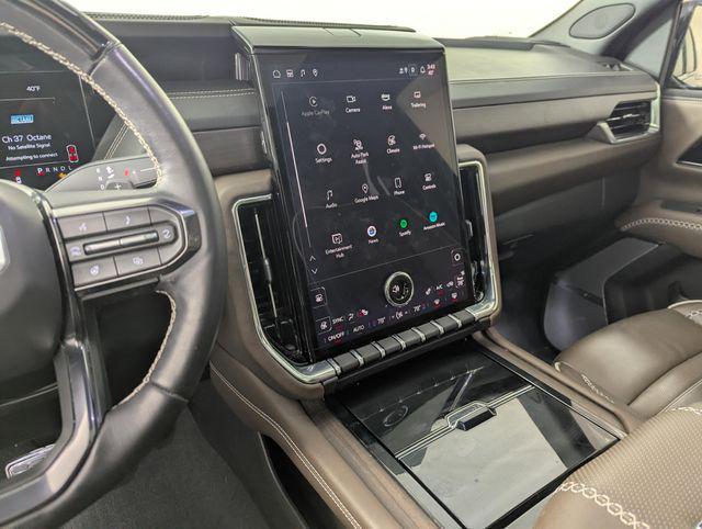 used 2025 GMC Yukon car, priced at $99,989