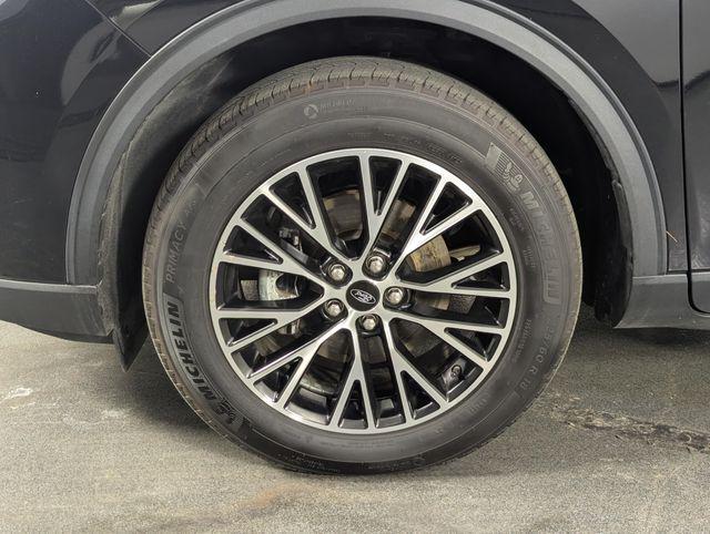 used 2023 Ford Escape PHEV car, priced at $22,989