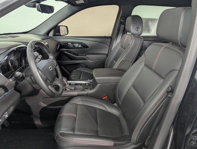 used 2024 Chevrolet Traverse car, priced at $38,989