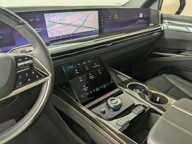 used 2025 Cadillac Escalade ESV car, priced at $102,989