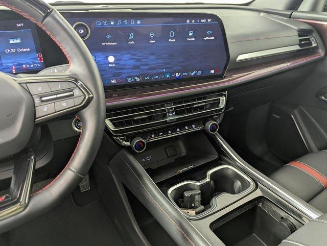 used 2024 Chevrolet Traverse car, priced at $49,989