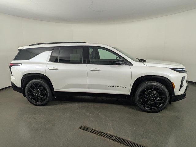 used 2024 Chevrolet Traverse car, priced at $49,989