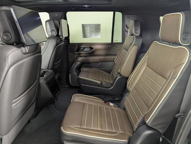 used 2025 GMC Yukon XL car, priced at $95,989