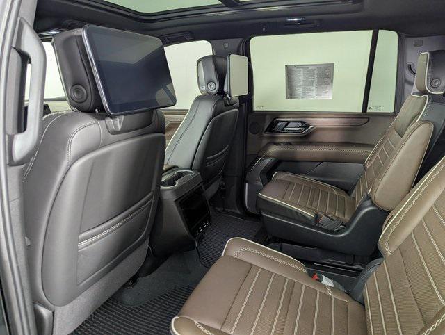used 2025 GMC Yukon XL car, priced at $95,989