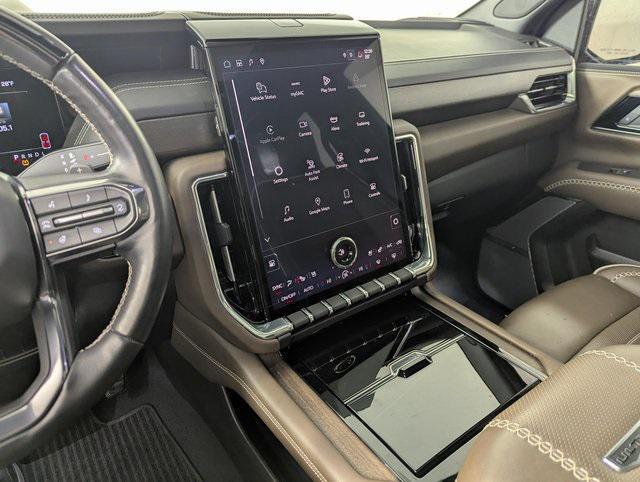 used 2025 GMC Yukon XL car, priced at $95,989
