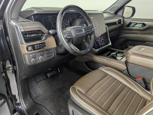 used 2025 GMC Yukon XL car, priced at $95,989