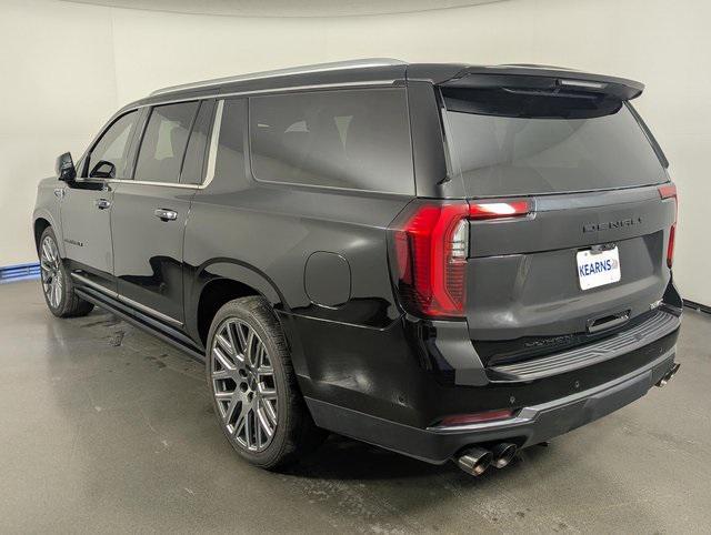 used 2025 GMC Yukon XL car, priced at $95,989