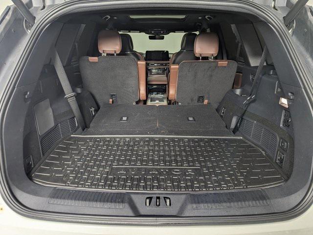 used 2025 Lincoln Aviator car, priced at $64,989