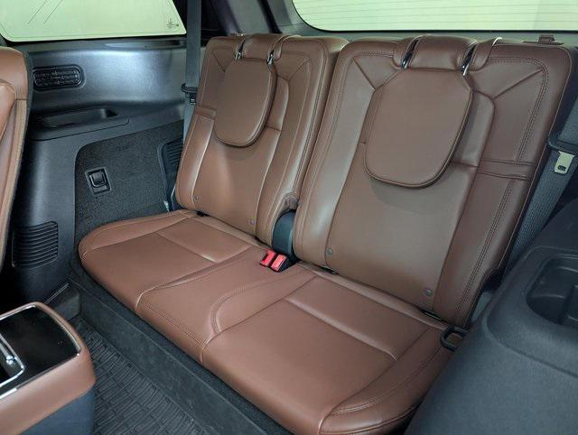 used 2025 Lincoln Aviator car, priced at $64,989