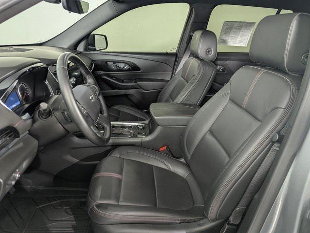 used 2024 Chevrolet Traverse car, priced at $39,989