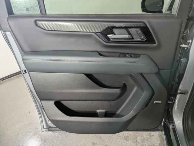 used 2025 GMC Yukon XL car, priced at $78,989