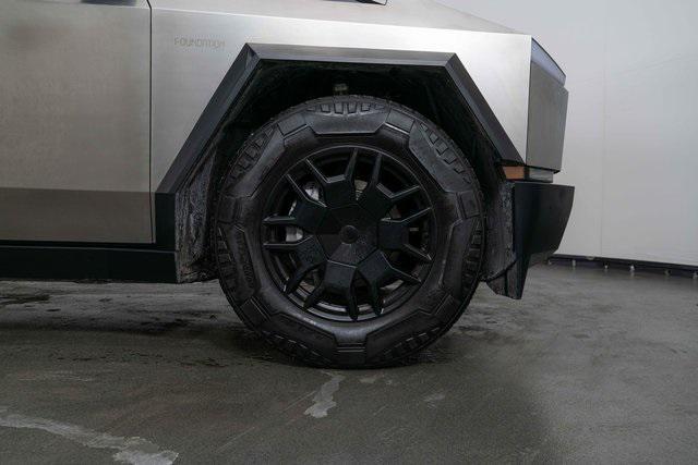 used 2024 Tesla Cybertruck car, priced at $75,489