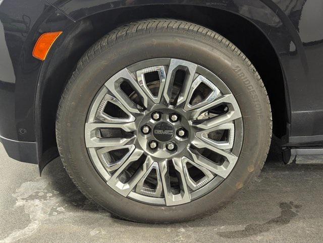 used 2023 GMC Yukon XL car, priced at $69,989