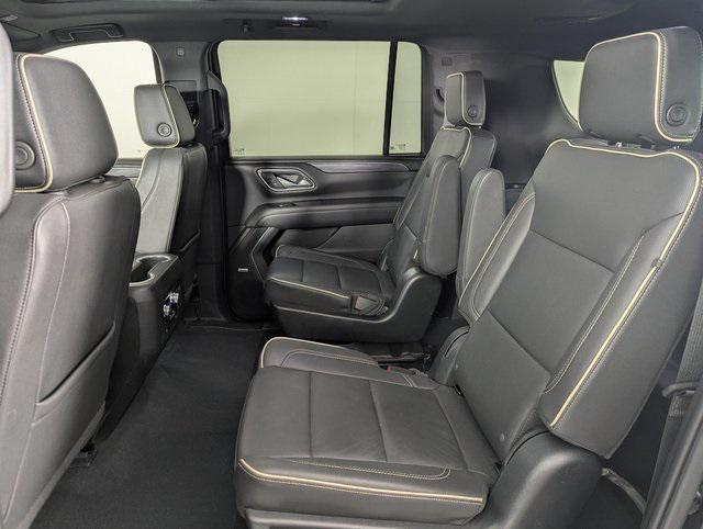 used 2023 GMC Yukon XL car, priced at $52,989