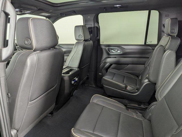 used 2023 GMC Yukon XL car, priced at $52,989