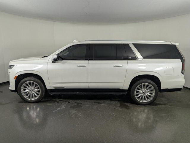 used 2023 Cadillac Escalade ESV car, priced at $68,989
